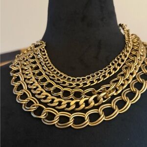 Chic Layered Gold Necklace